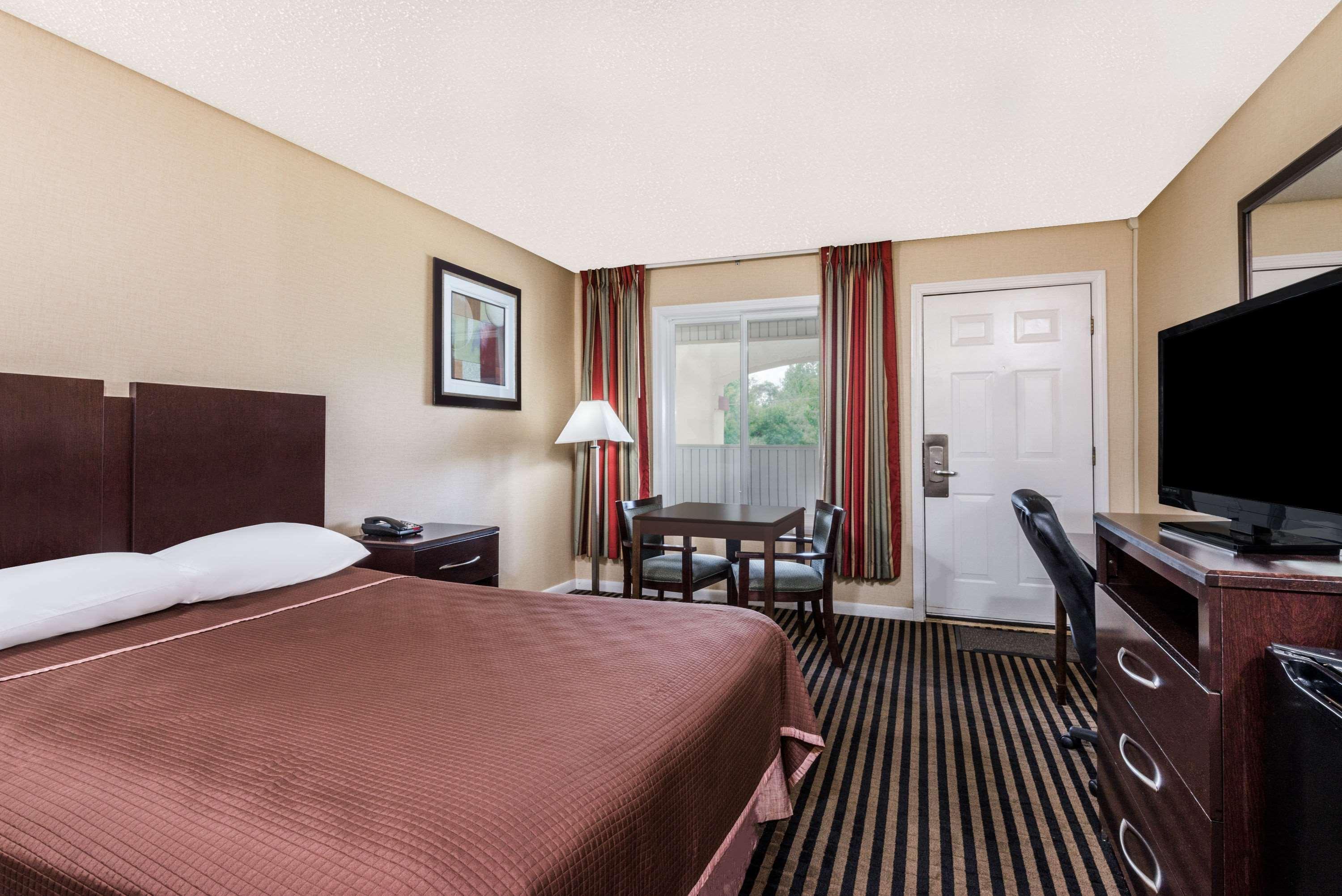 Howard Johnson By Wyndham Rocky Hill Kültér fotó